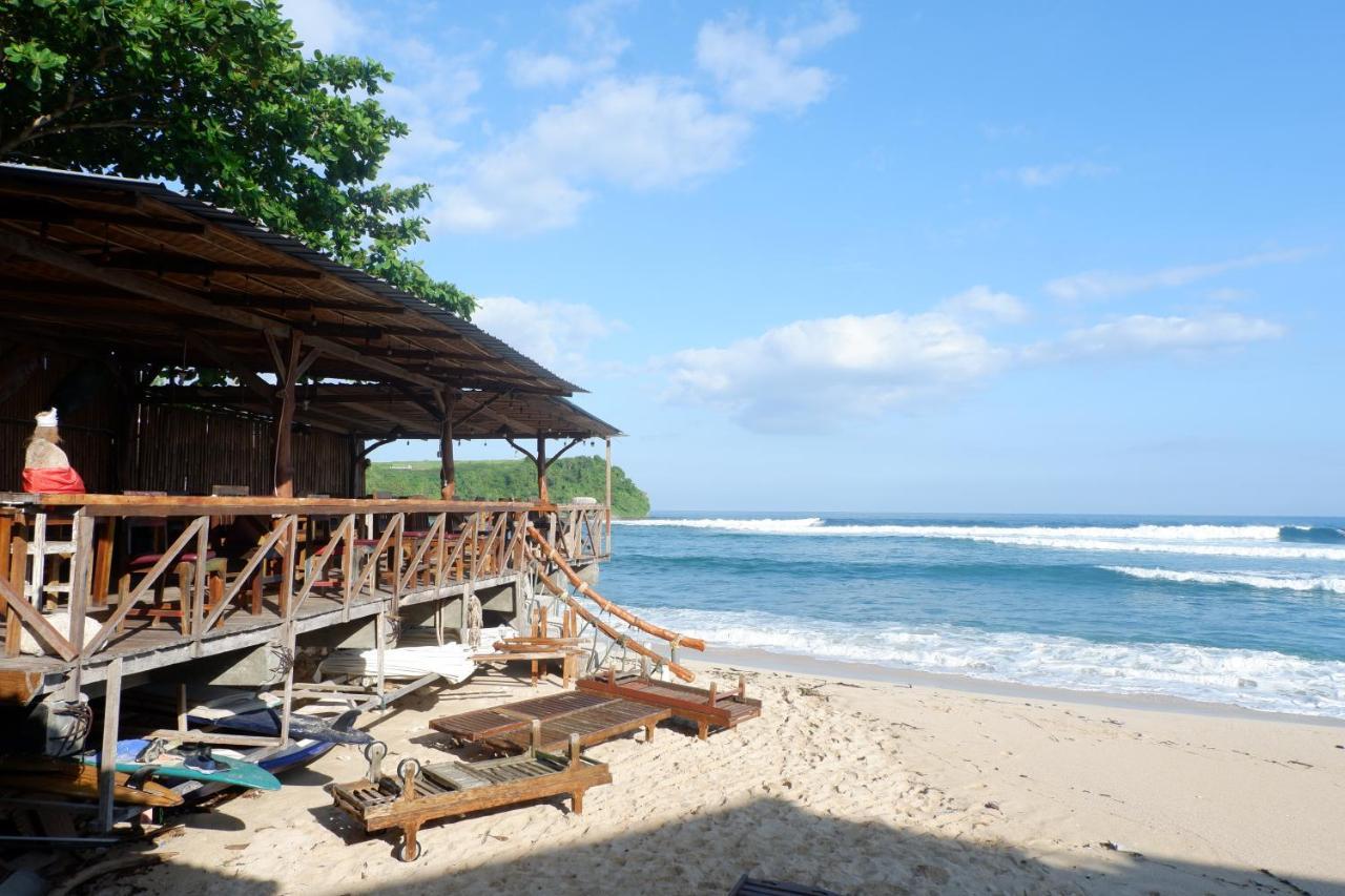 गेस्ट हाउस Santai Warung Bali *