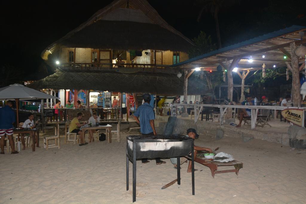 Santai Warung Bali गेस्ट हाउस *